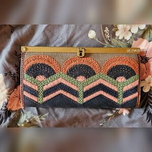 ✨️Fossil Vintage Woven Chevron Embroidered Long Clutch